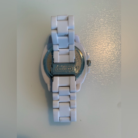 Coach Watch - Picture 2 of 3